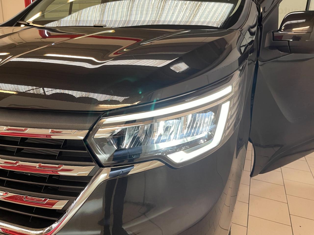 Renault Trafic Equilibre 9 posti 2.0 dCi c.man-LEGGI SOTTO