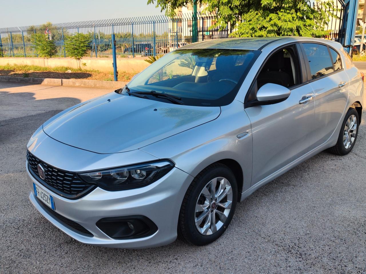 Fiat Tipo 1.3 Mjt 95 CV berlina Lounge del 2018 Euro 6