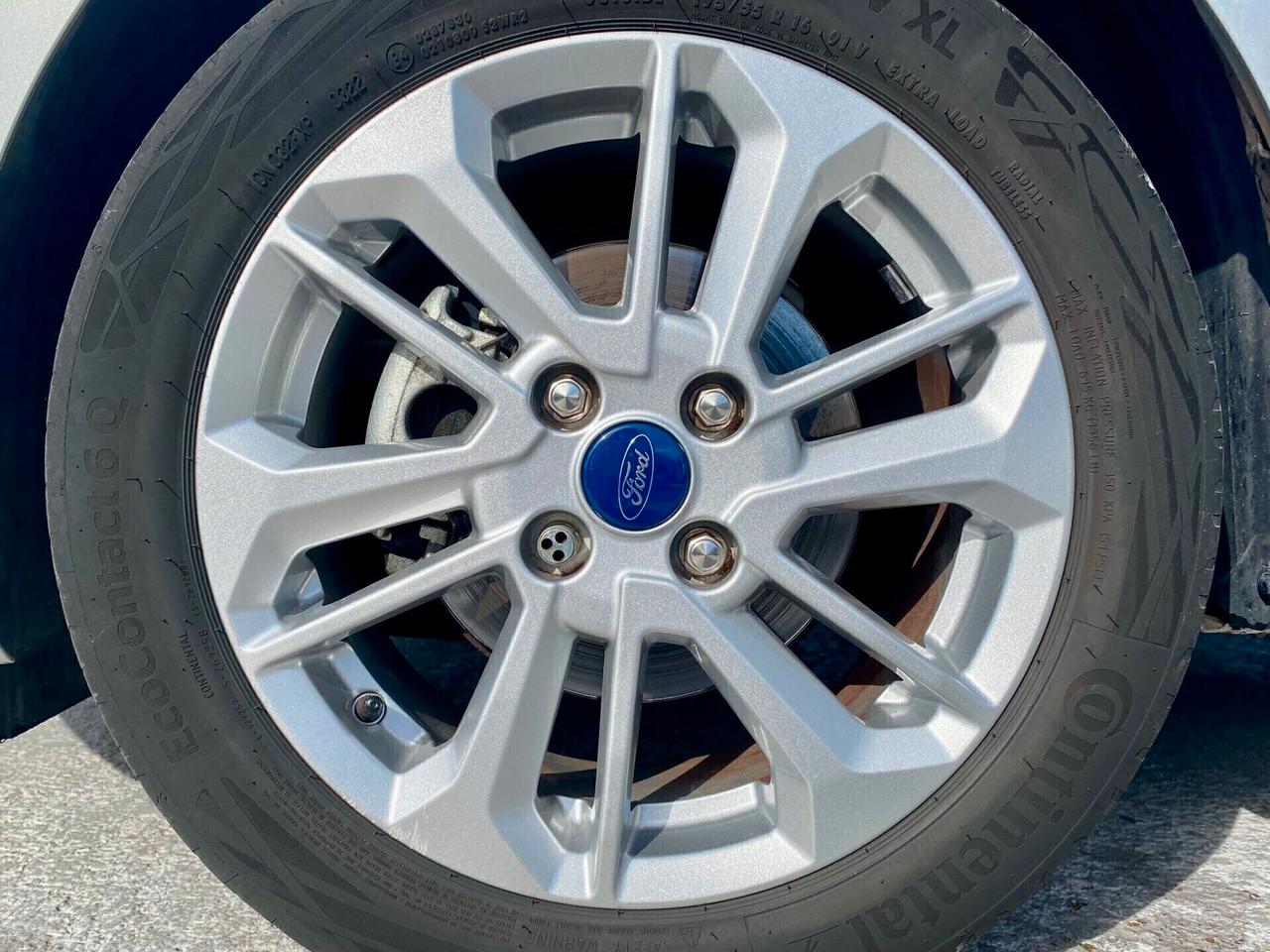 Ford Fiesta 1.0 Ecoboost Hybrid 125 cv. Titanium