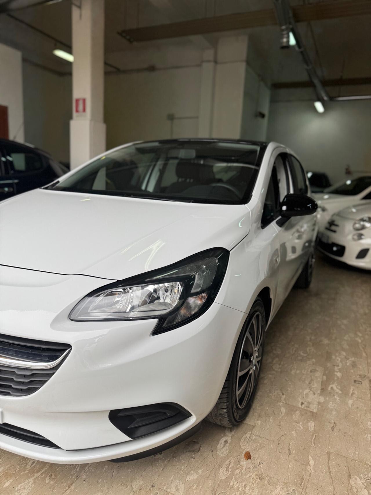 Opel Corsa 2019 1.2 by-color 5 porte