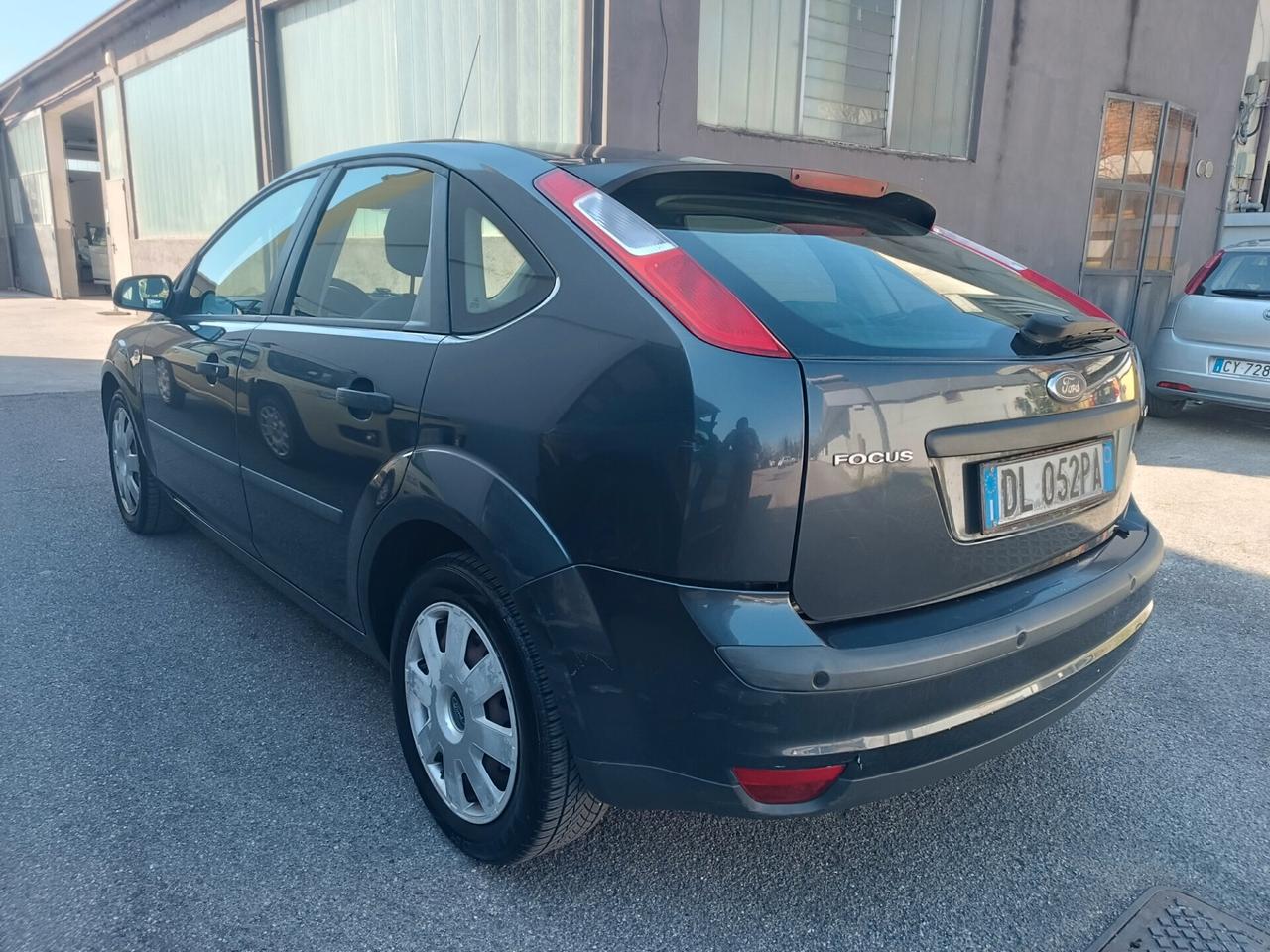 Ford Focus 1.8 diesel garanzia