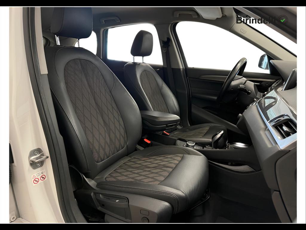 BMW X1 (F48) - X1 sDrive18d xLine