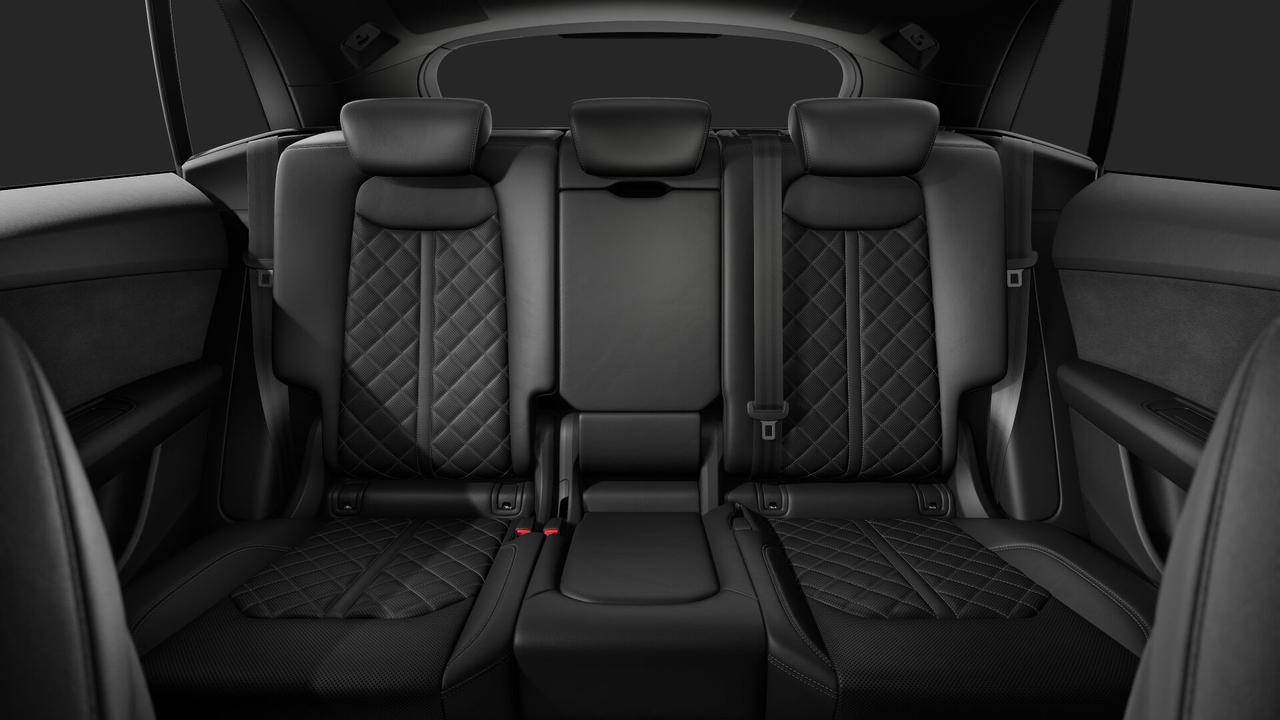 AUDI Audi Q8 SUV S line TDI quattro 210 kW tiptronic