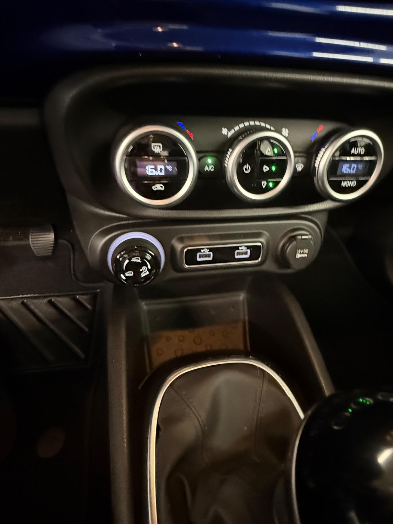 Fiat 500L 1.4 95 CV S&S Cross