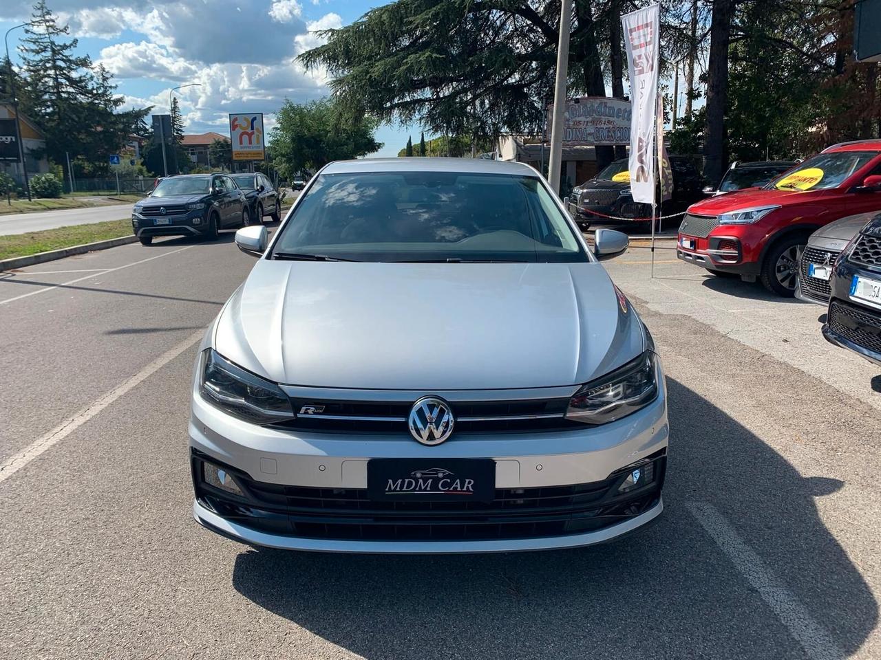 Volkswagen Polo 1.6 TDI 95 CV Highline R-Line *NEOPATENTATI*