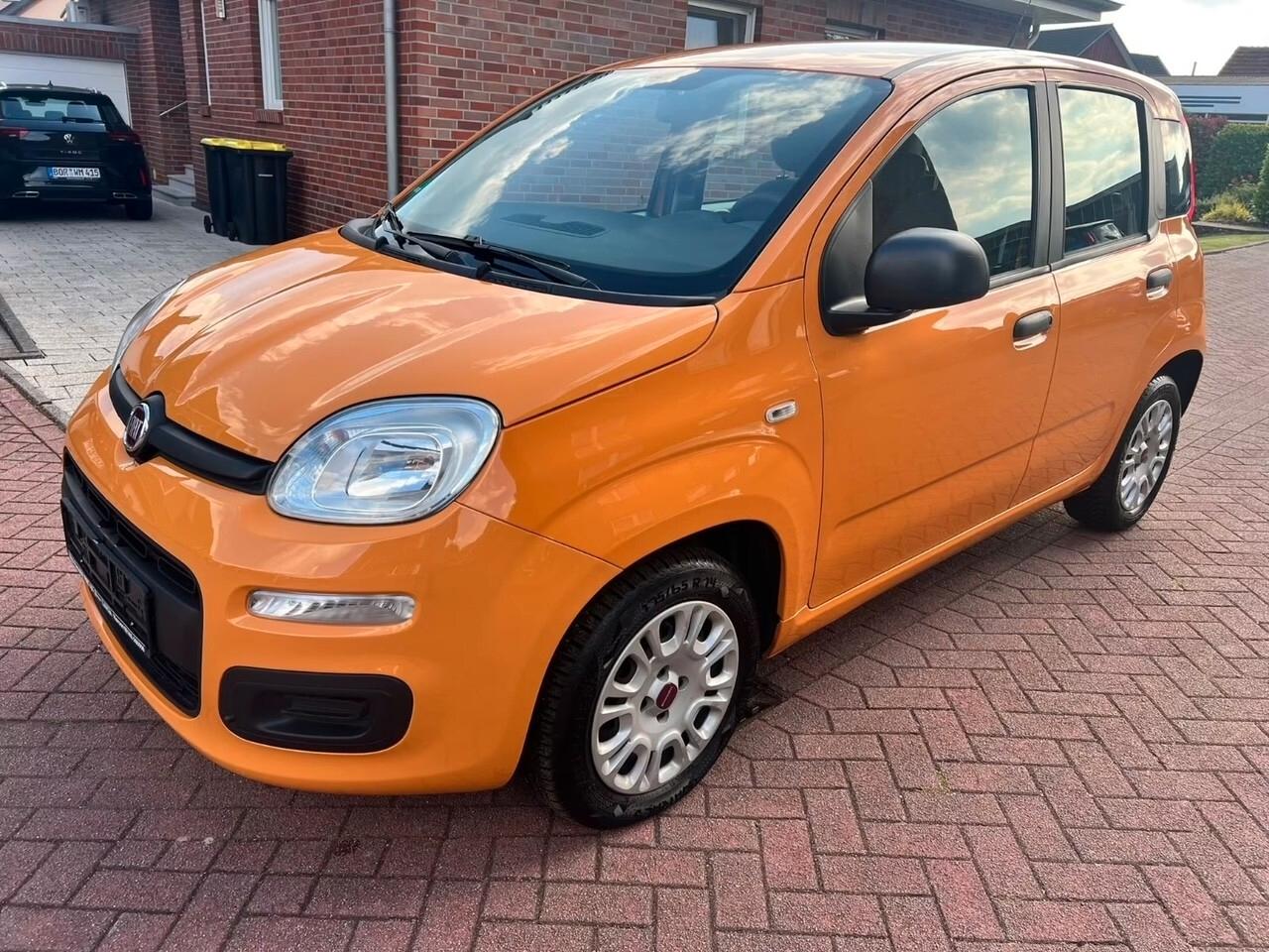 Fiat Panda 1.2 Lounge VARI COLORI