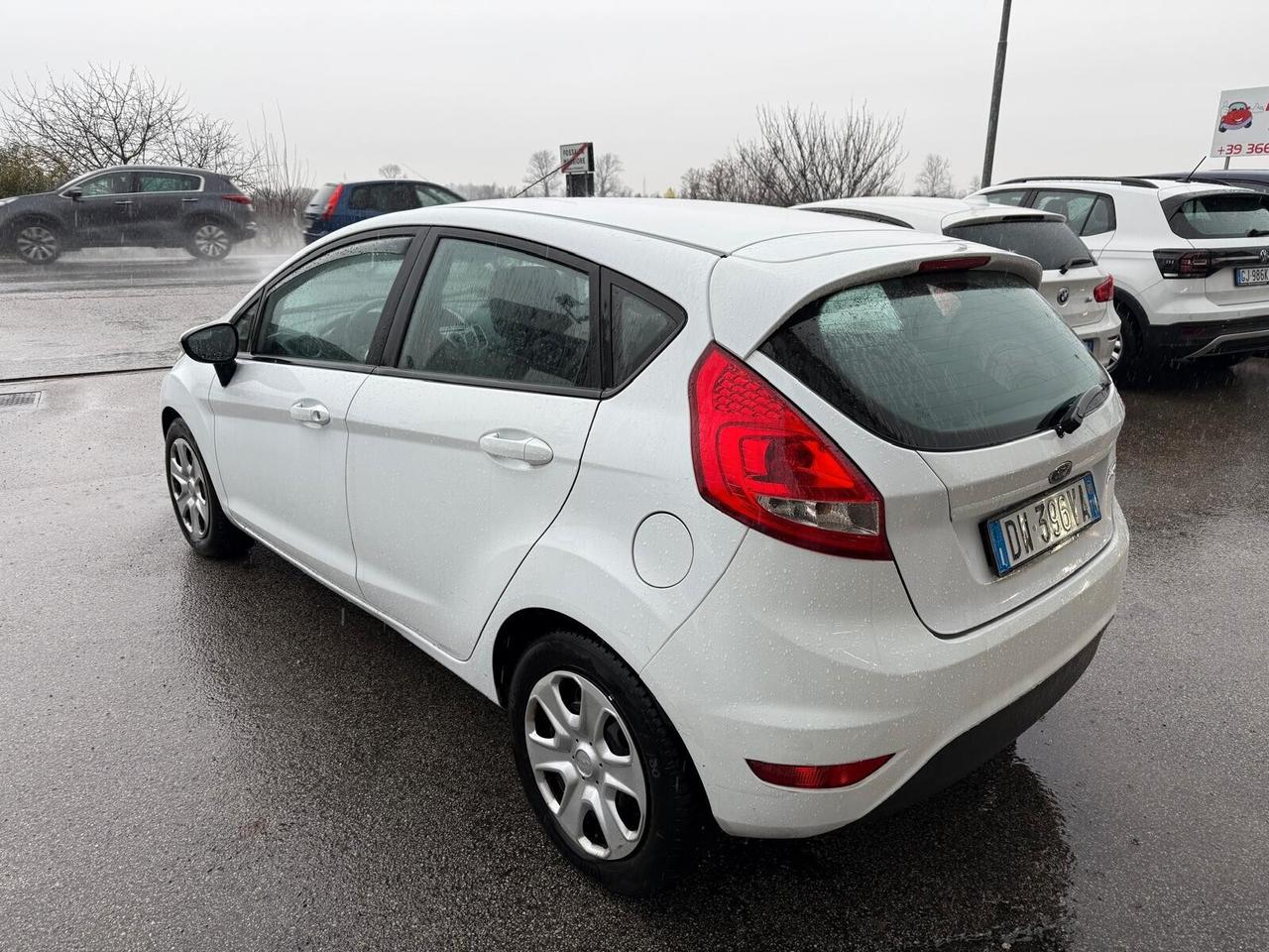 Ford Fiesta 1.2 Benzina Neopatentati