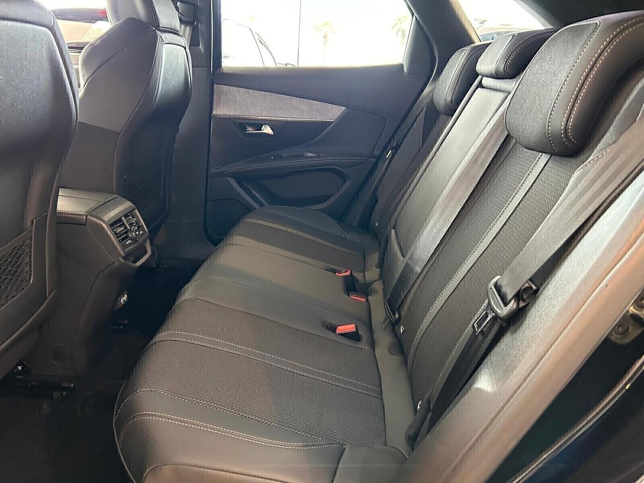 Peugeot 3008 GT Hybrid 136 e-DCS 6 KM 0 SPOTICAR