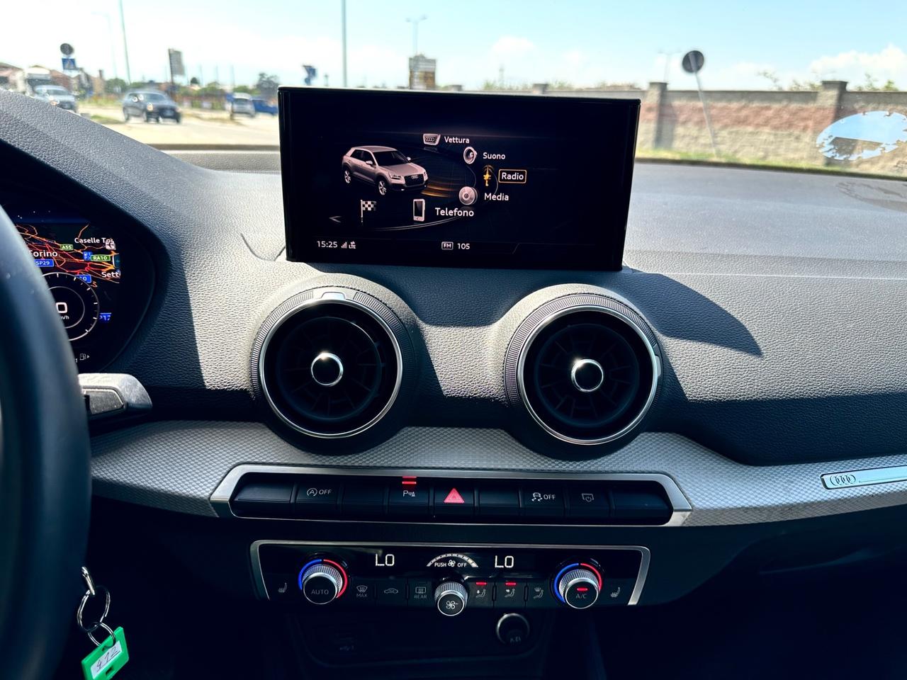 Audi Q2 35 TFSI S tronic Business Advanced