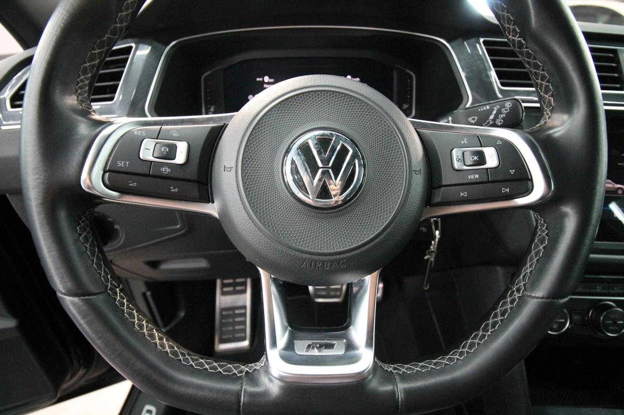 VOLKSWAGEN TIGUAN 2.0 150 CV R-LINE