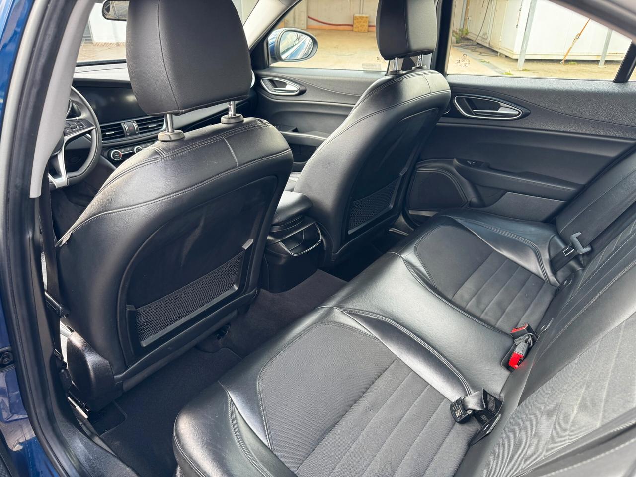 Alfa Romeo Giulia 2.2 Turbodiesel 180 CV Super