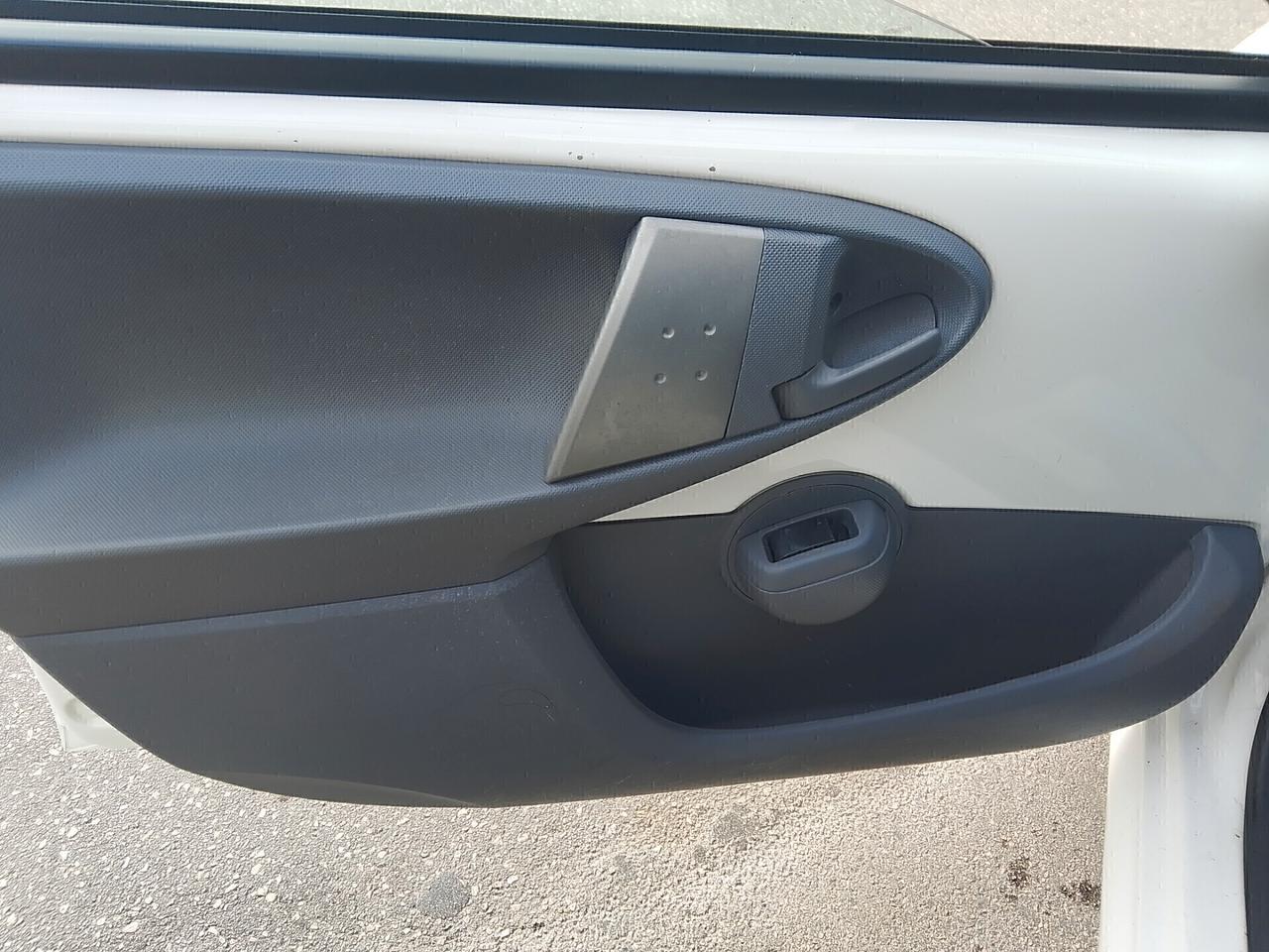 Peugeot 107 1.0 68CV 5p. Active