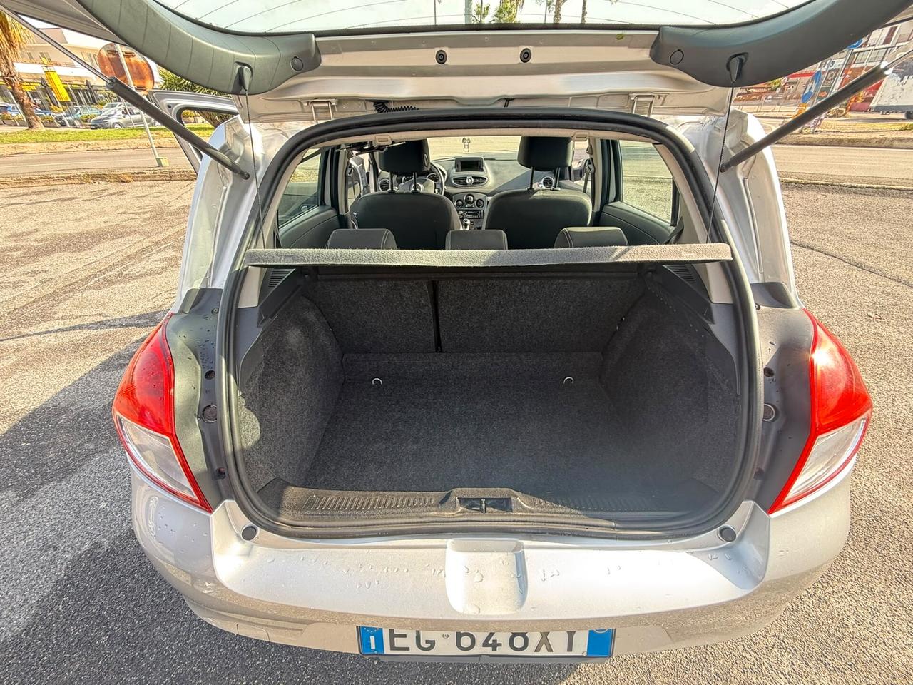 RENAULT CLIO 5PORTE 1.2 16V 75CV BENZINA
