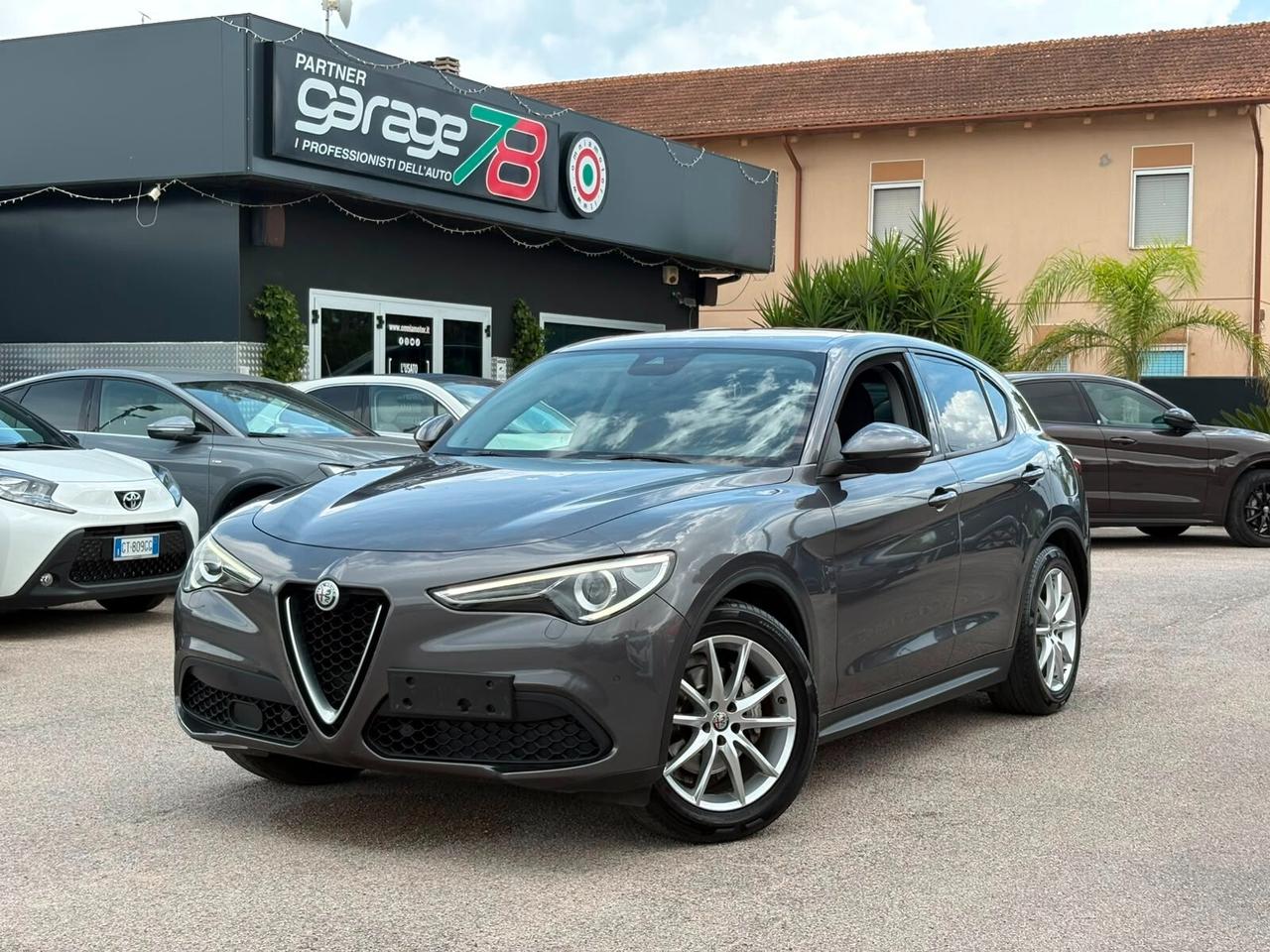 Alfa Romeo Stelvio 2.2 Turbodiesel 190 CV AT8 RWD Business