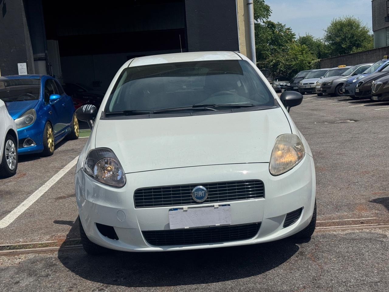 Fiat Punto 1.3 MJT II S&S 95 CV 3 porte Easy
