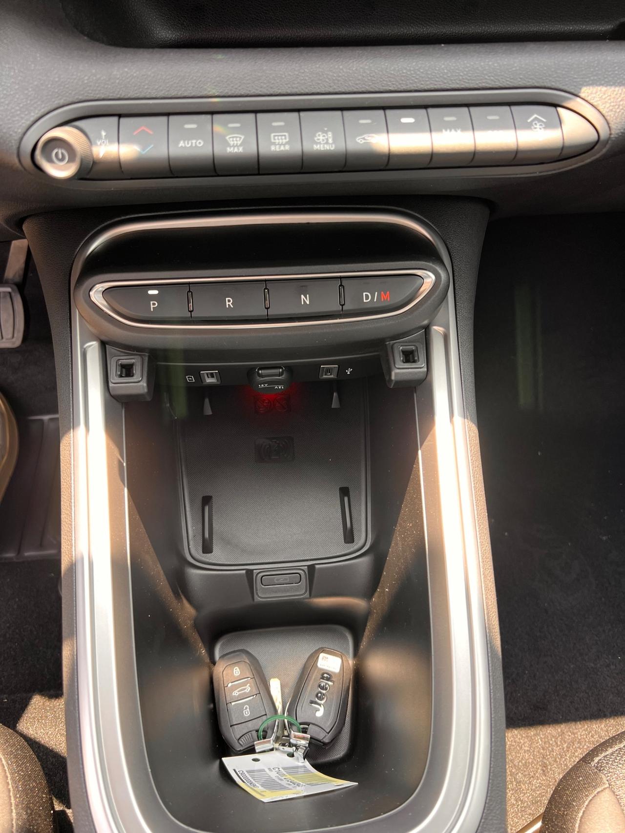 Jeep Avenger 1.2 Turbo 100 CV MHEV Summit a 279 al mese