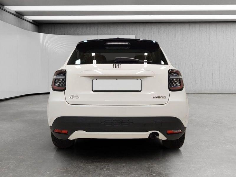 FIAT 600 1.2 hybrid 110cv auto