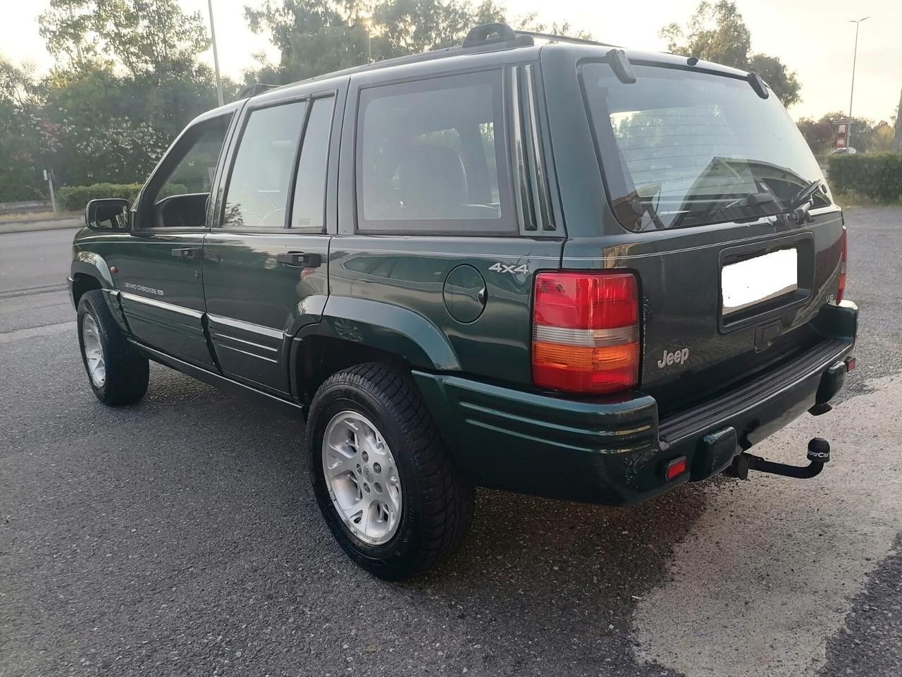 Jeep Grand Cherokee ZJ 5.2 v8 GPL