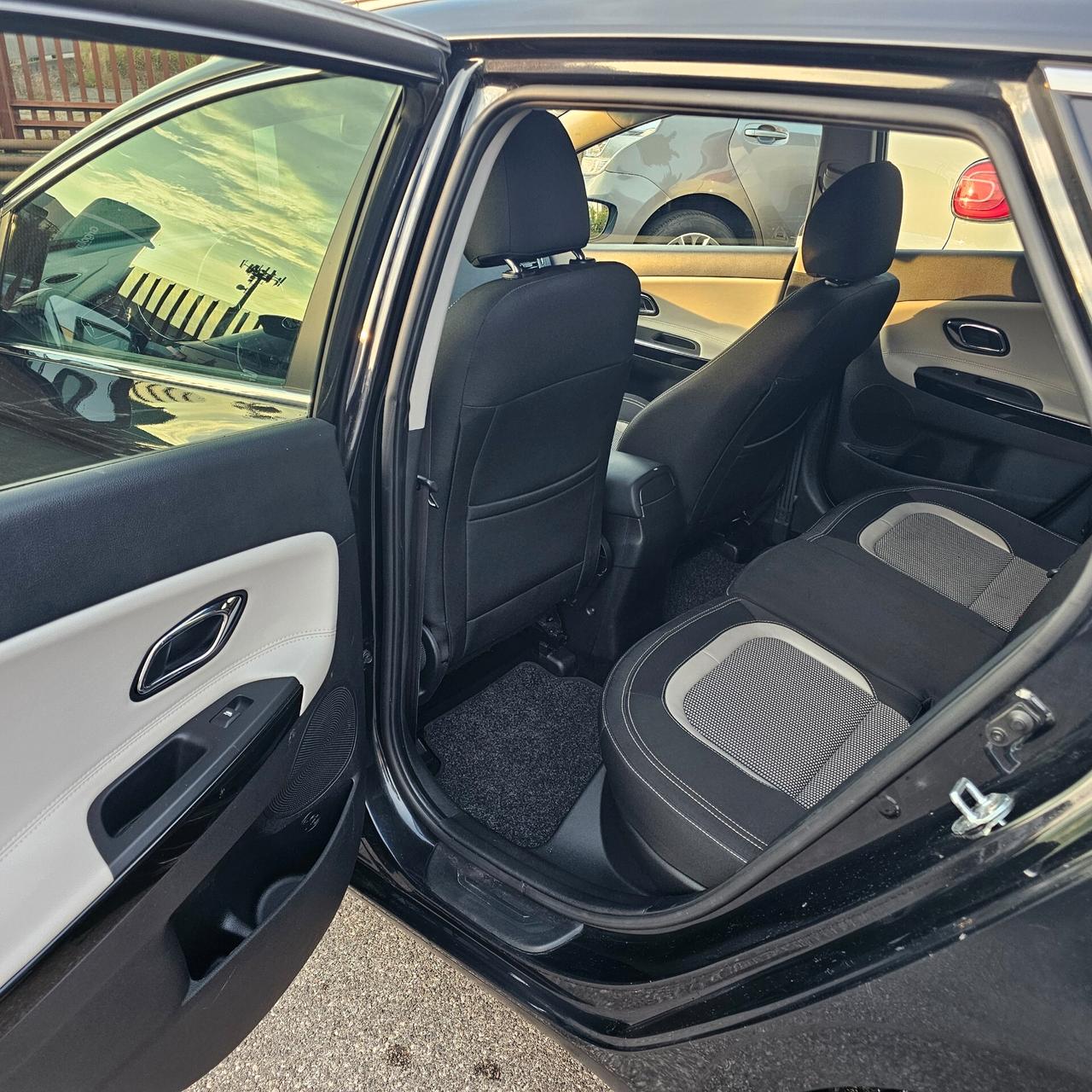 Kia Ceed cee'd 1.6 CRDi 110 CV SW Active