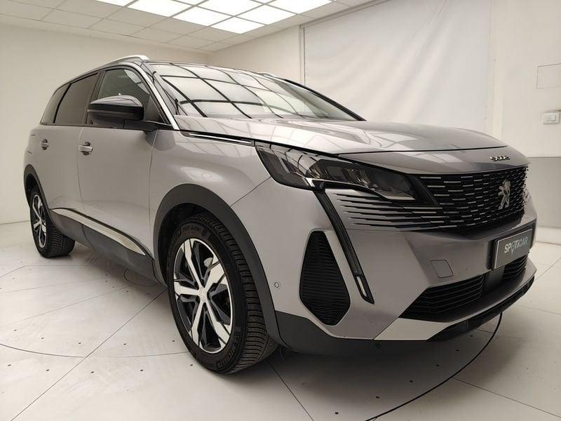 Peugeot 5008 II 2021 1.5 bluehdi Active Pack s&s 130cv eat8