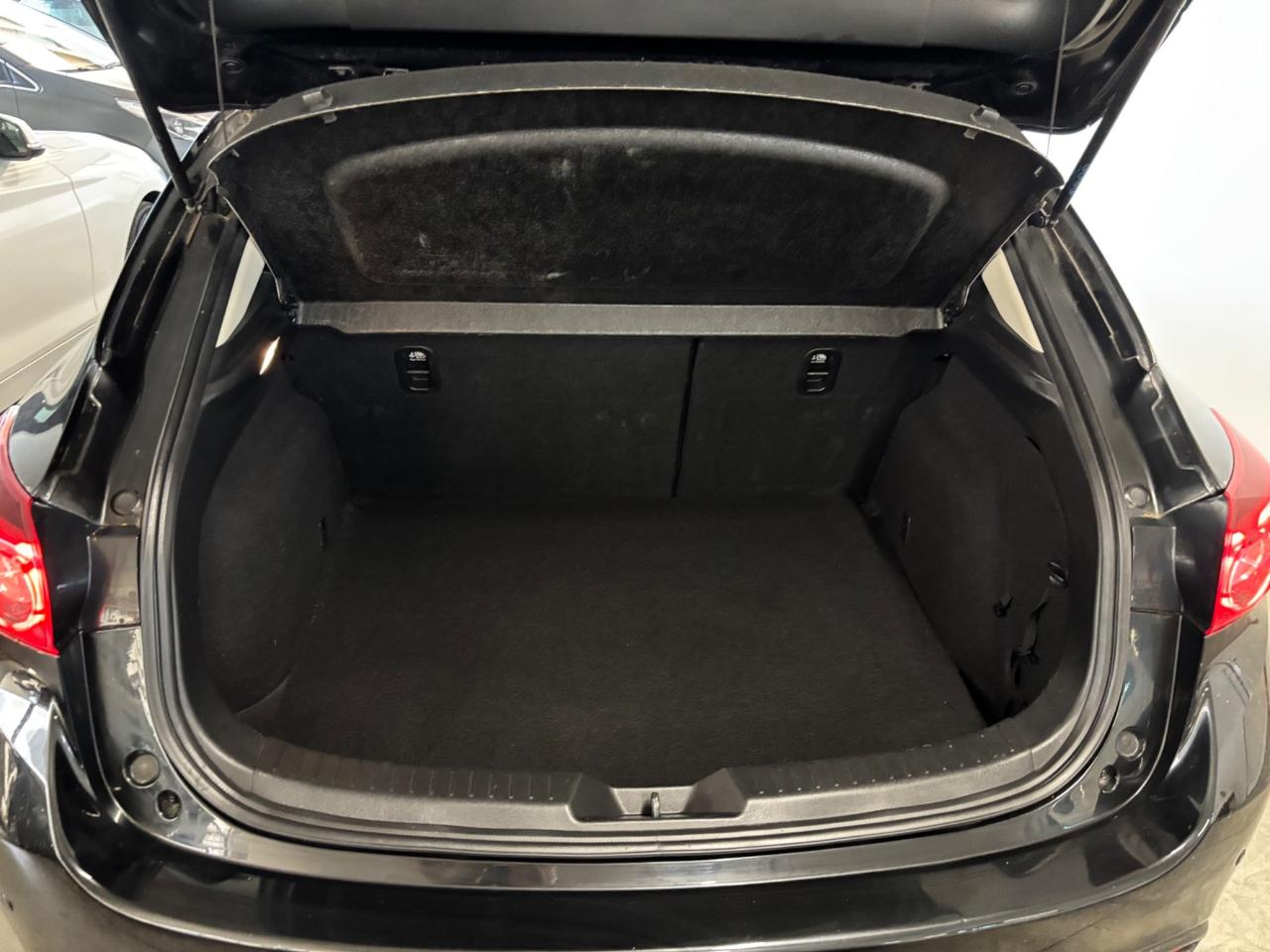 Mazda 3 2.2 Skyactiv-D Exceed