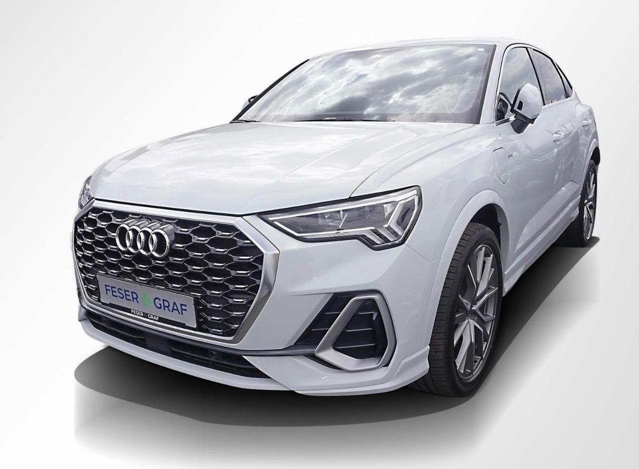 Audi Q3 45 TFSI S tronic S LINE interno esterno