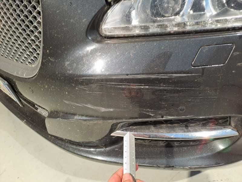 Jaguar XJ 3.0d V6 Portfolio auto my13