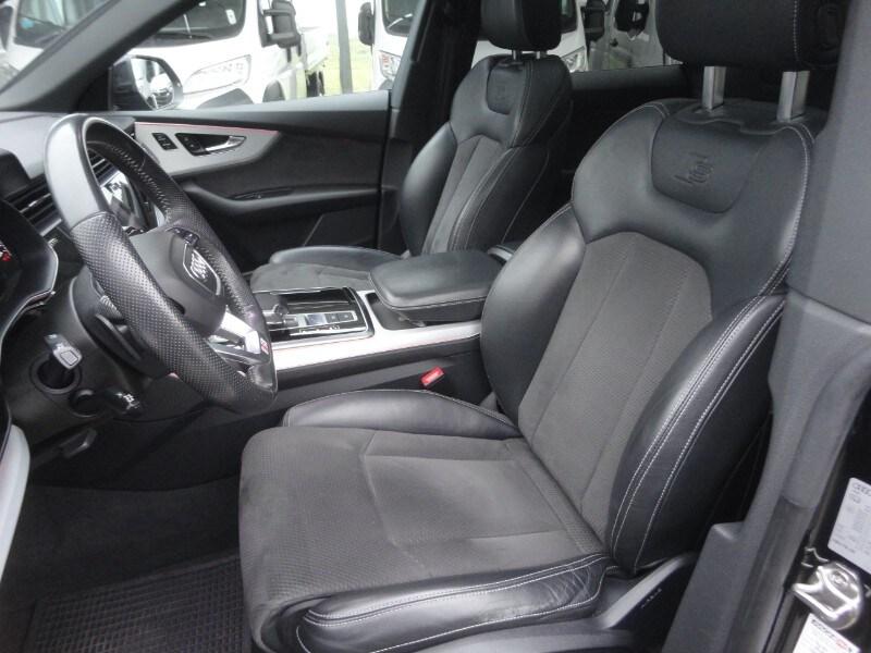 AUDI Q8 Q8 50 TDI 286 CV quattro tiptronic Sport