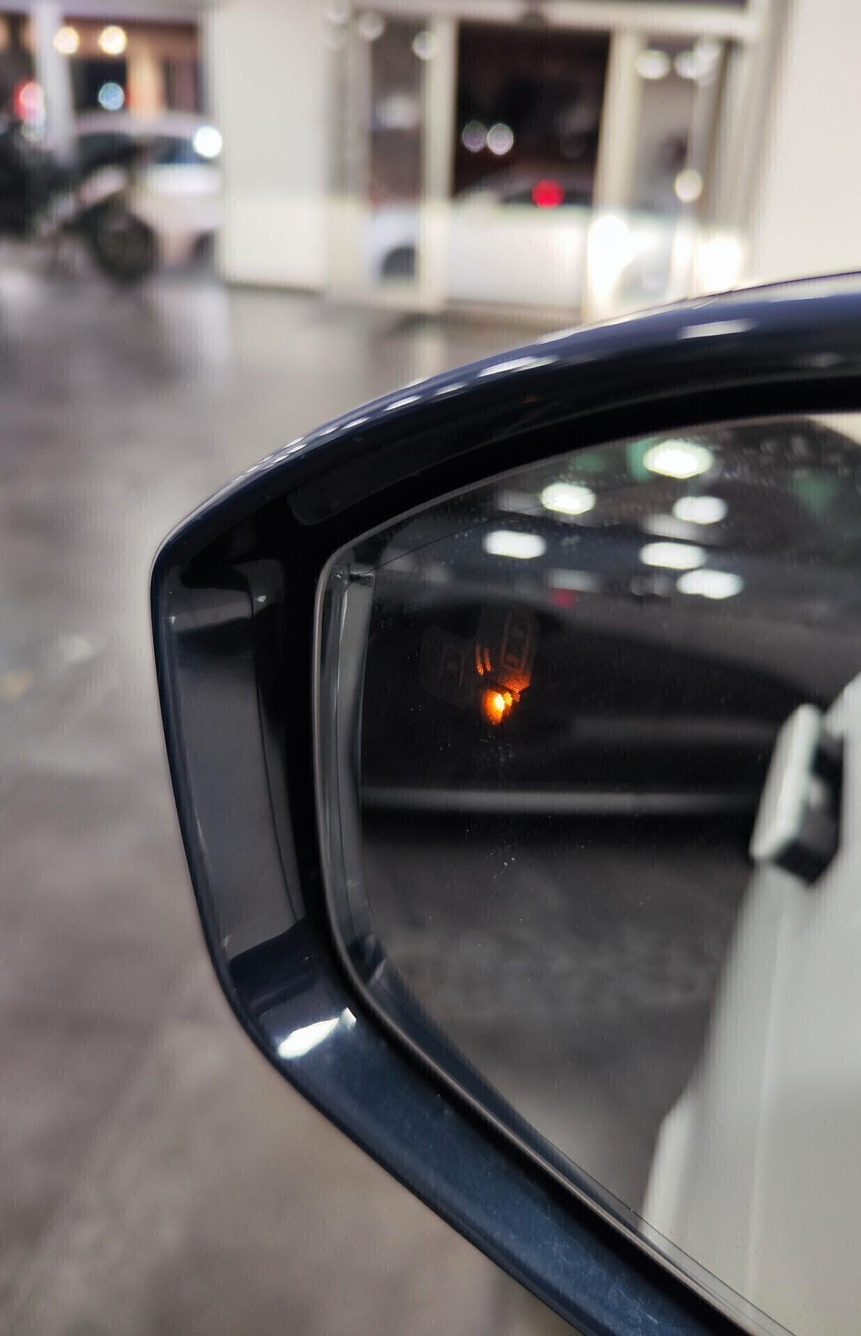 Land Rover Range Rover Evoque 2.0D I4 180 CV AWD R-Dynamic SE