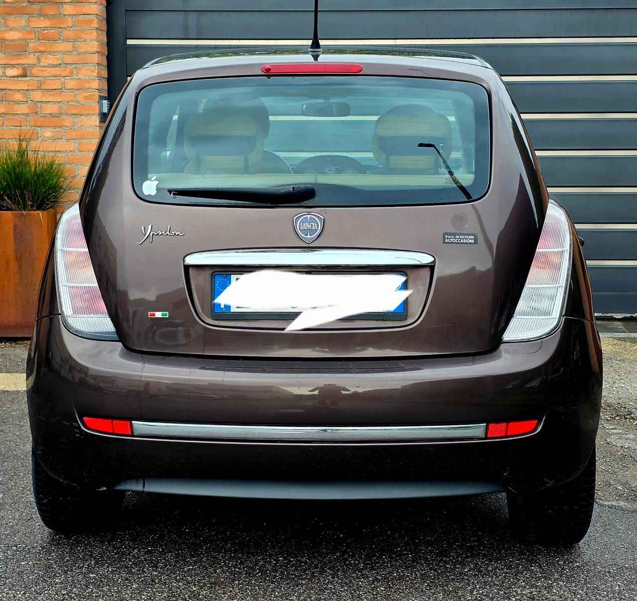 Lancia Ypsilon diva benzină GPL 1.2 neopatentati