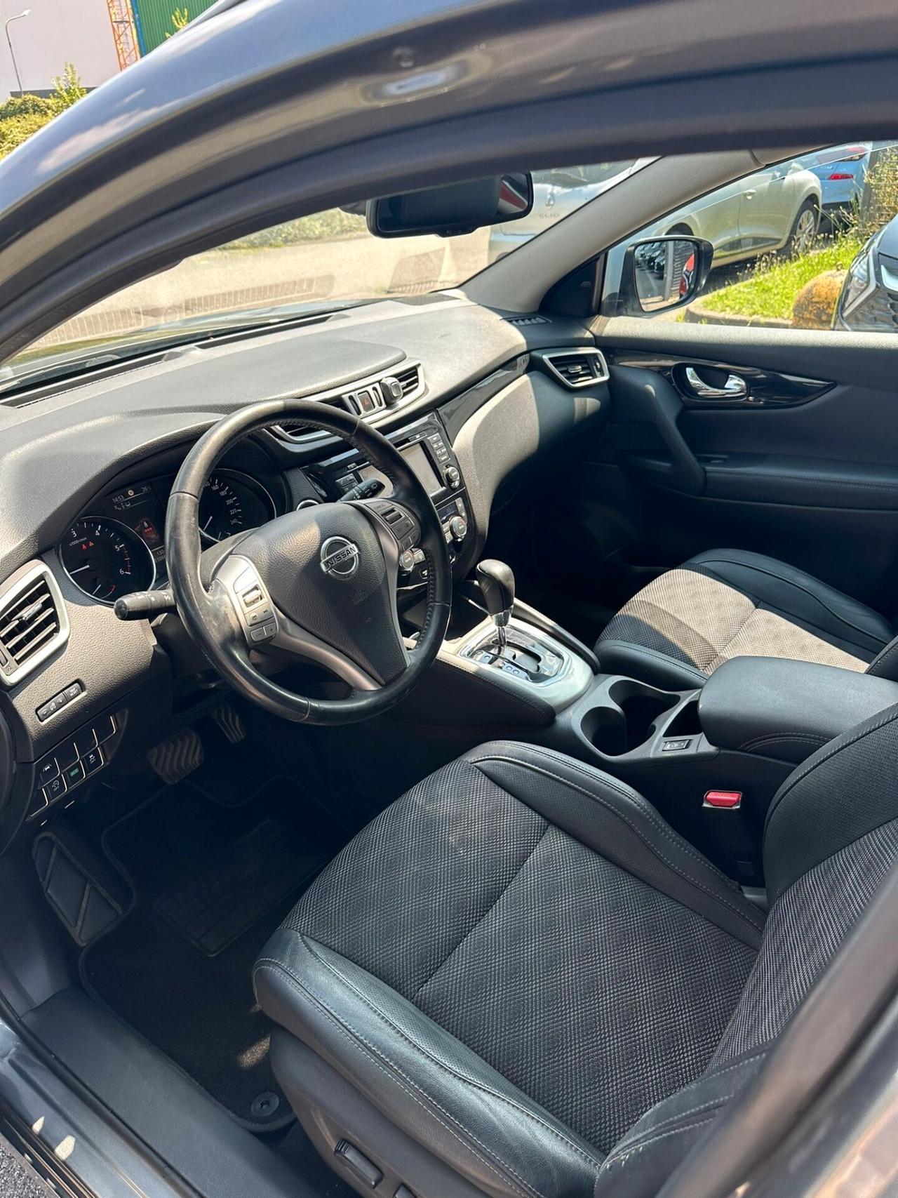 Nissan Qashqai 1.5 dCi N-Connecta Cambio Aut Gancio Traino Euro 6