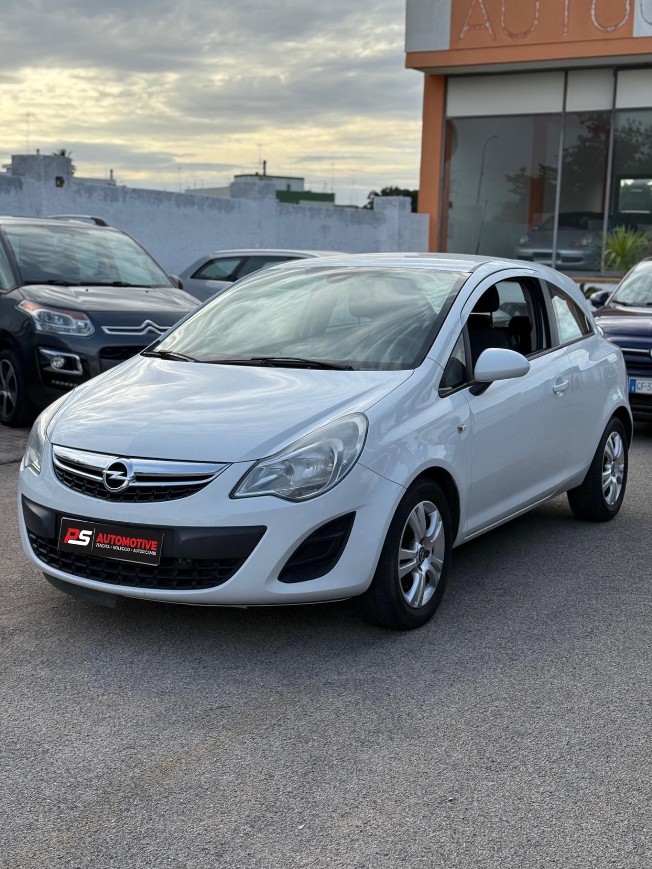 Opel Corsa 1.2 Versione Unica