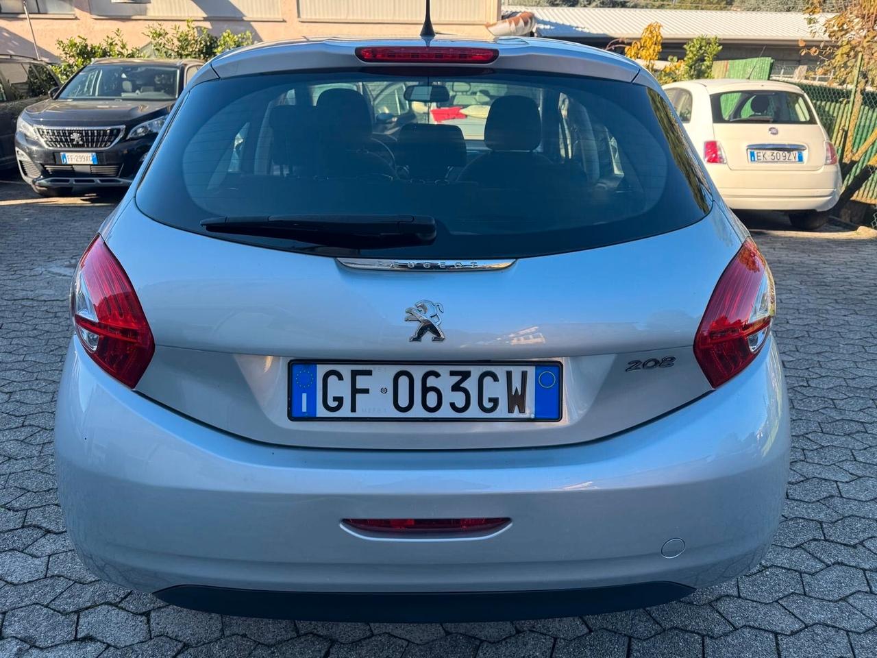 Peugeot 208 1.2 VTi 82 CV 5 porte Active*EURO5*NEOPATENTATI