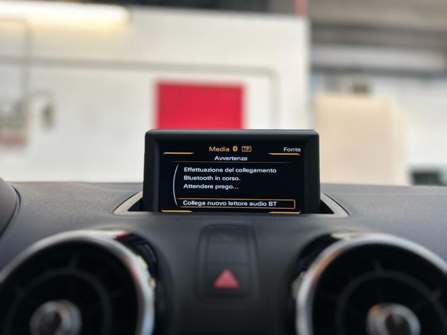 AUDI A1 SPB 1.6 TDI S tronic Admired