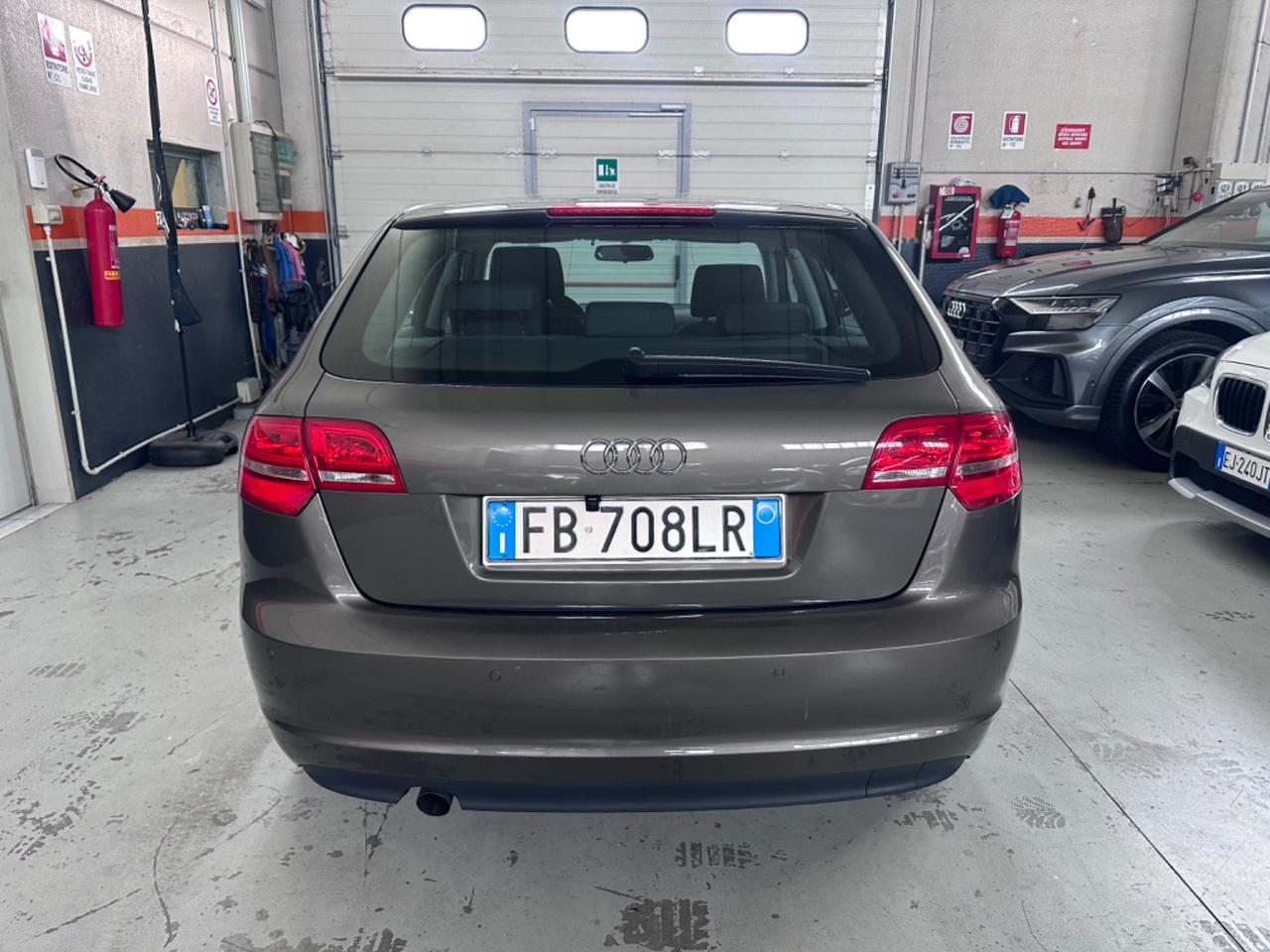 Audi A3 1.6 TDI 105 CV CR S tronic Attraction