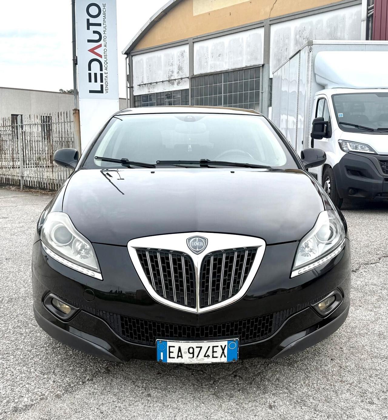 Lancia Delta 1.6 MJT DPF Selectronic Argento