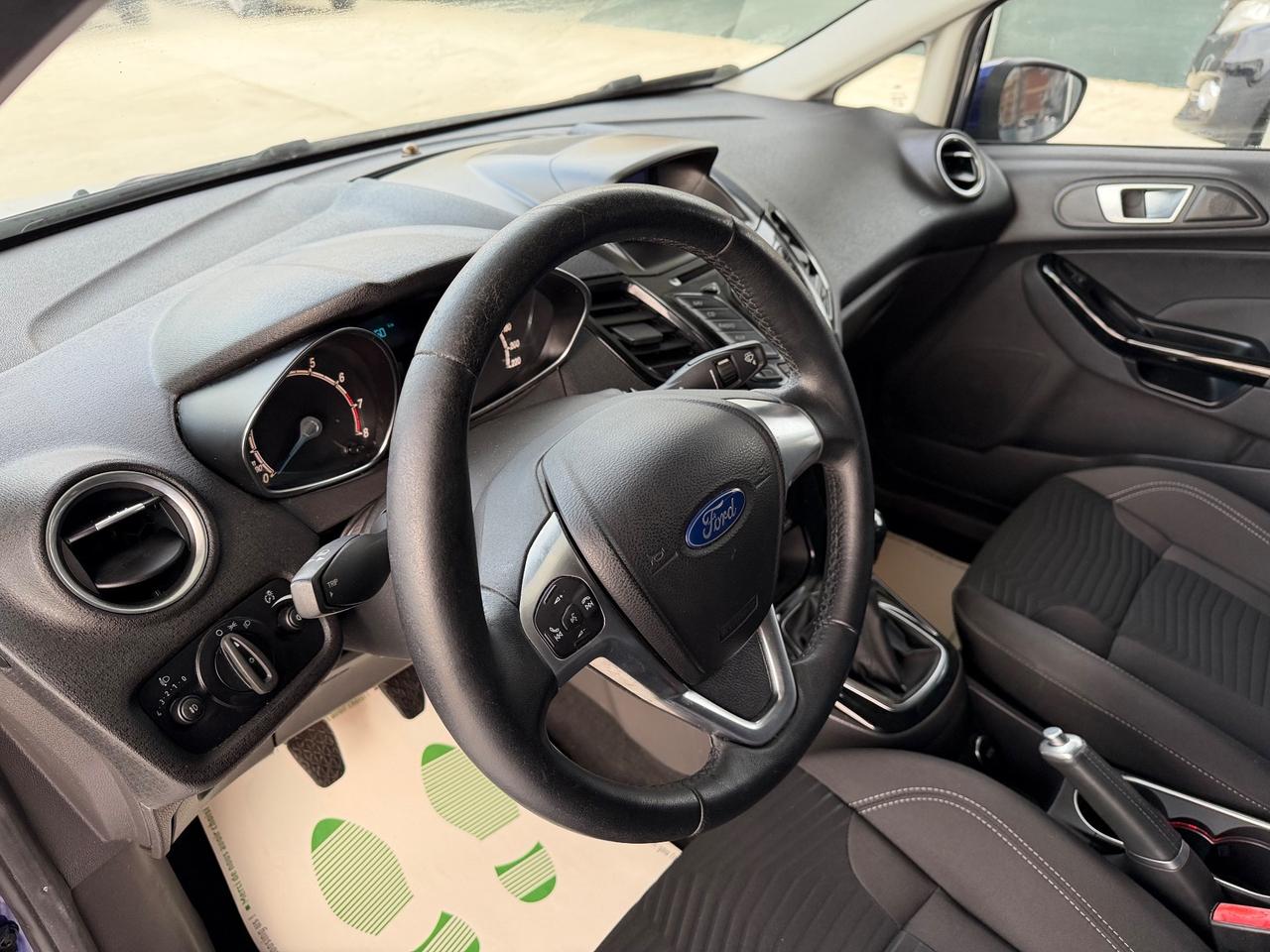 Ford Fiesta 1.2 60CV 5 porte Titanium