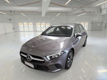 MERCEDES-BENZ A 250 E EQ-POWER AUTO BUSINESS EXTRA 5 PORTE BERLINA