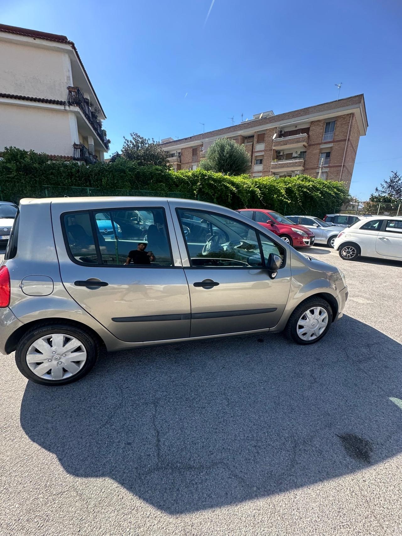 Renault Modus 1.5 dCi 85CV Dynamique