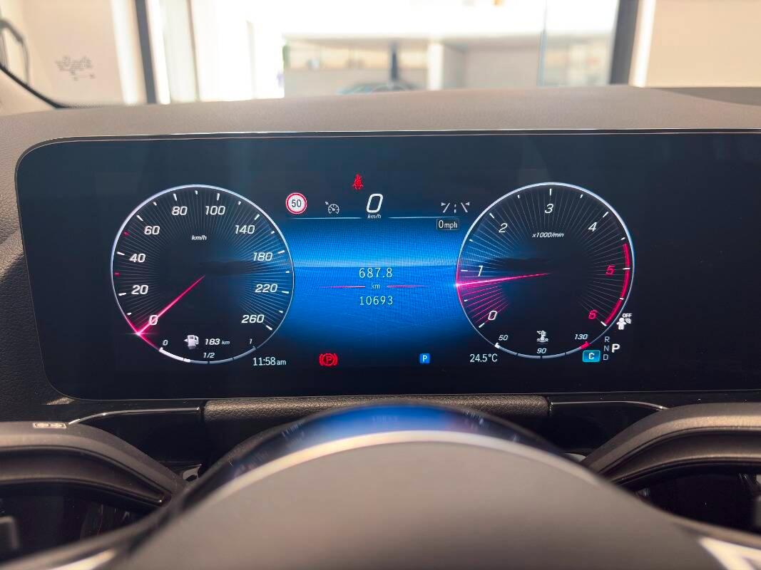 Mercedes Classe GLA 180 d Progressive Advanced auto