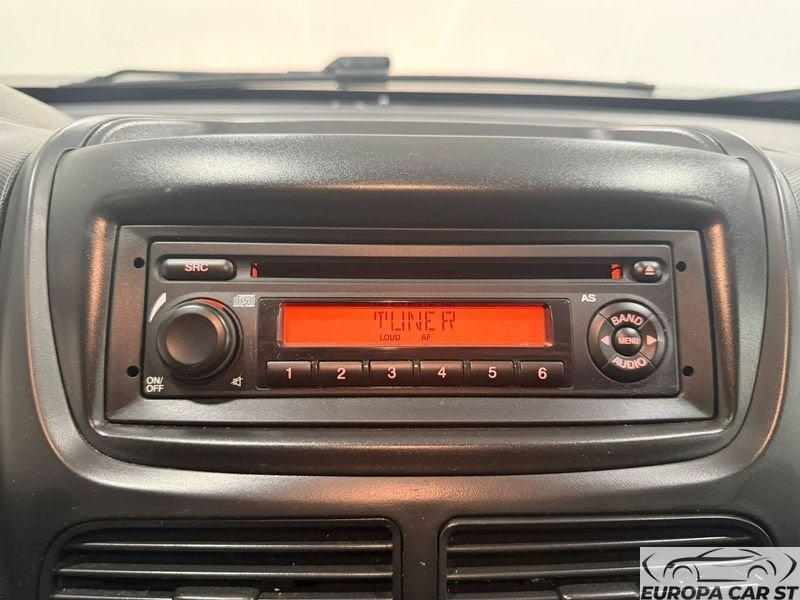 Opel Combo Tour 1.3D 95CV E6B AUTO CARRO