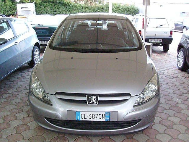 PEUGEOT 307 2.0 HDI