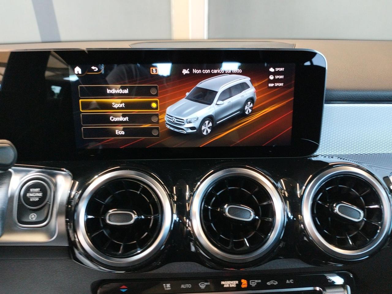 Mercedes-Benz GLB 180 X247 2019 d Sport auto