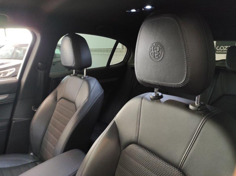 ALFA ROMEO Stelvio - Stelvio 2.2 Turbodiesel 190 CV AT8 Q4 Sprint