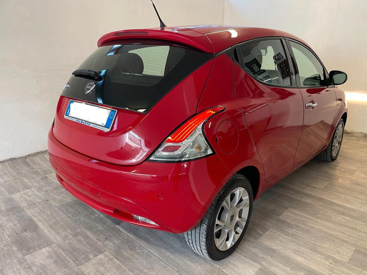 Lancia Ypsilon 1.2 GPL NUOVO Platinum Full Neopatentati