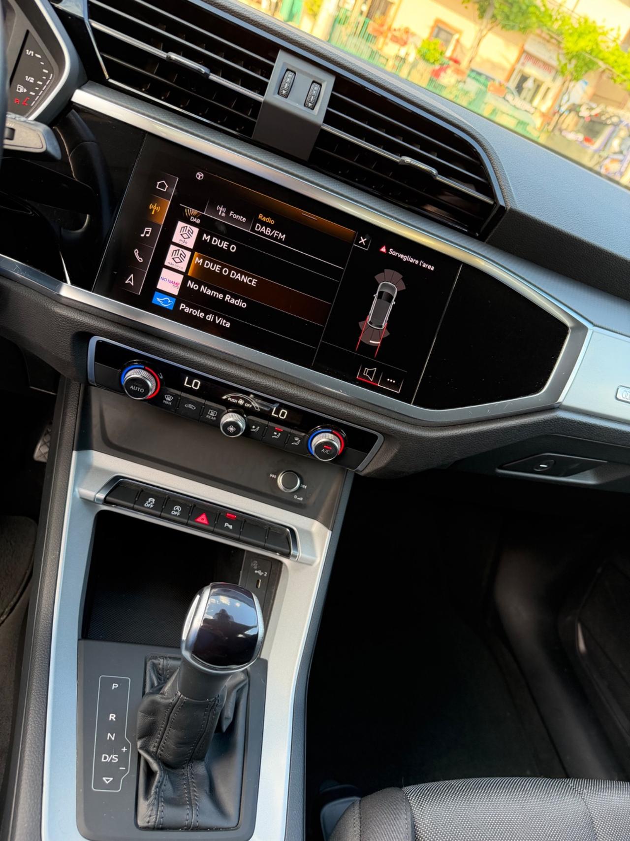 Audi Q3 35 TDI S tronic Business Advanced