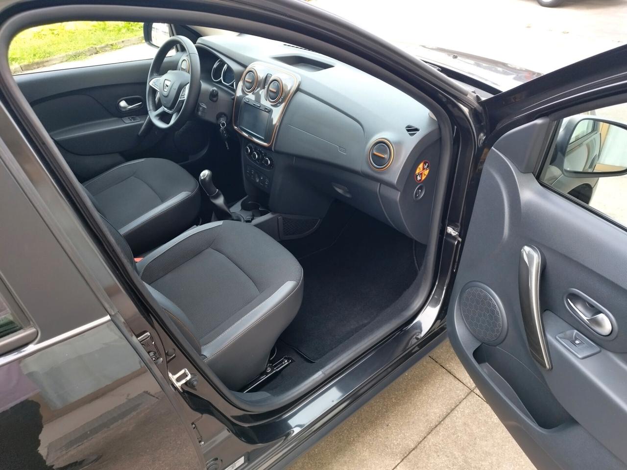 Dacia Sandero Stepway - 1.5 dCi - Neopatentati