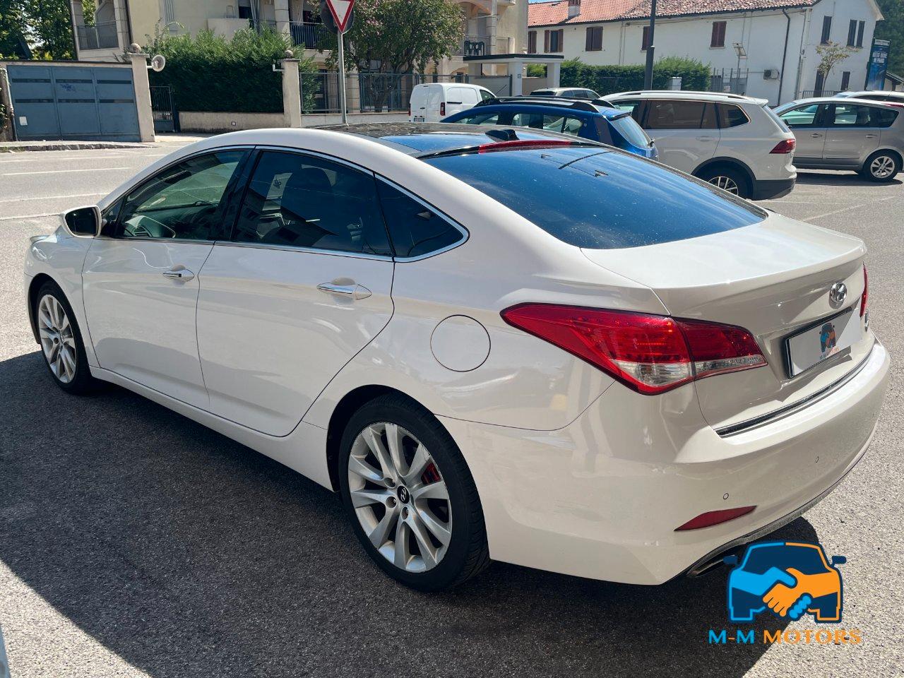 Hyundai i40 Berlina i40 1.7 crdi STYLE 136cv