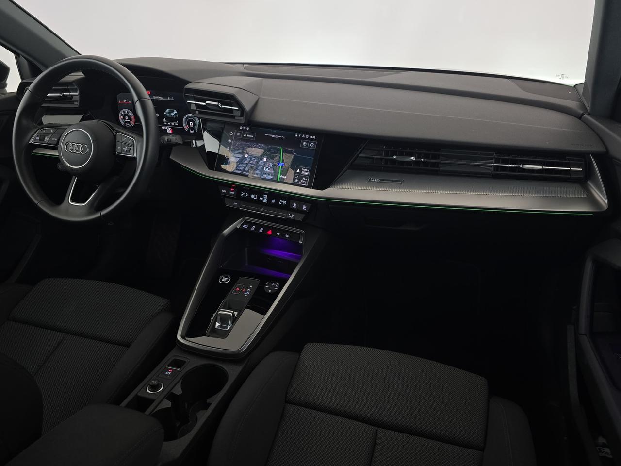 Audi A3 sedan 35 2.0 tdi s line edition s-tronic