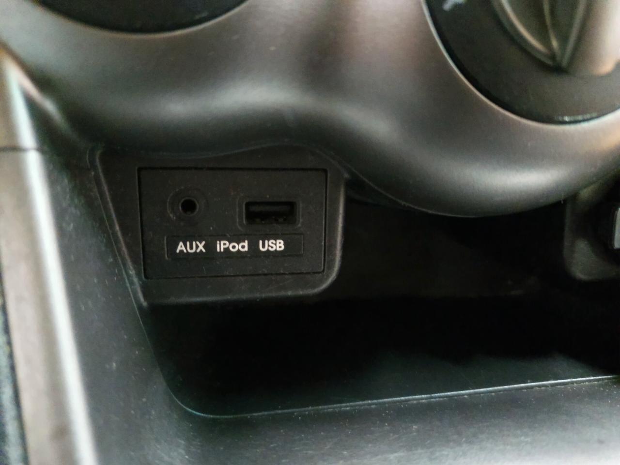 Hyundai i10 1.1 benzina, 100 Mila chilometri. Ok neopatentati